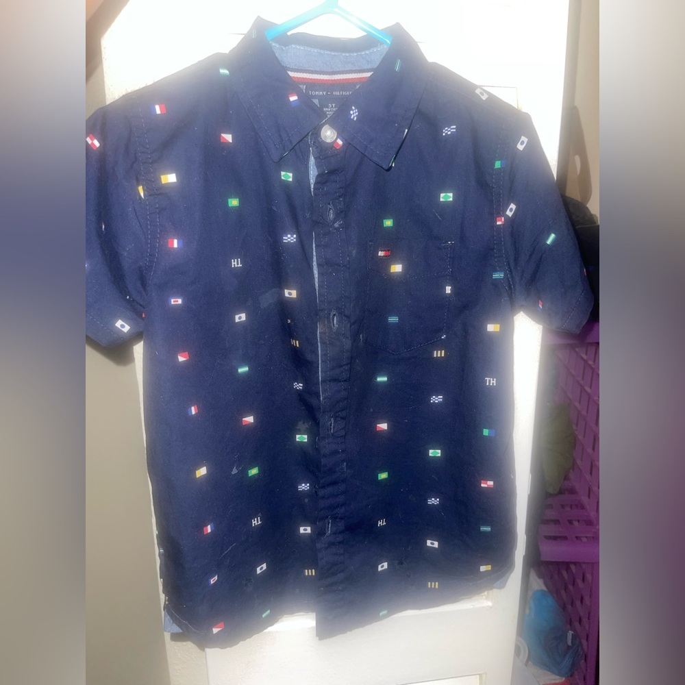Tommy button down